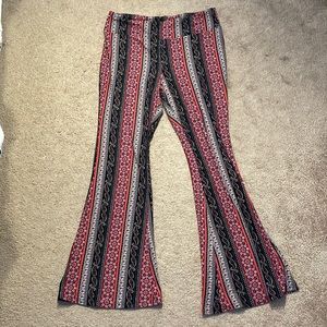 Patterned Flared Pants Size: XL